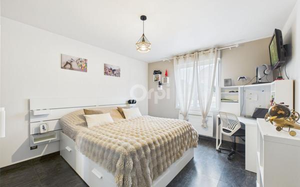 Maison à vendre    4 pièces •  Colombier
