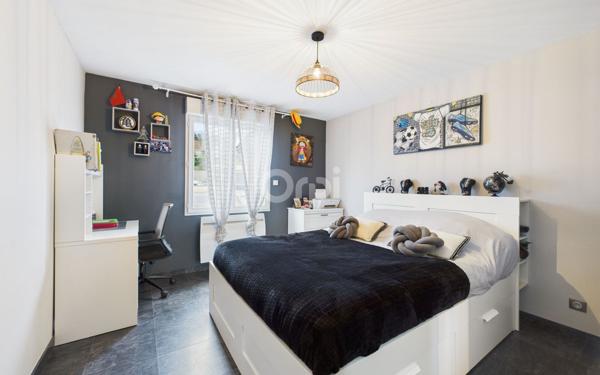 Maison à vendre    4 pièces •  Colombier