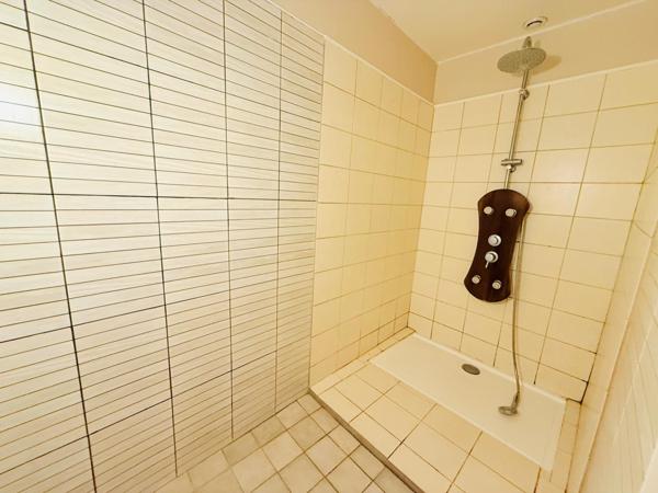 Maison de ville ou immeuble de rapport bon rendement sup à 10%