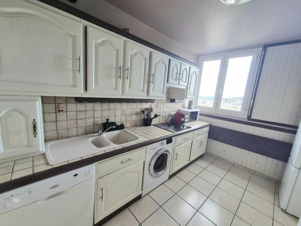 Appartement à SAINT-ETIENNE, 42100 - 4 pièces 75m²