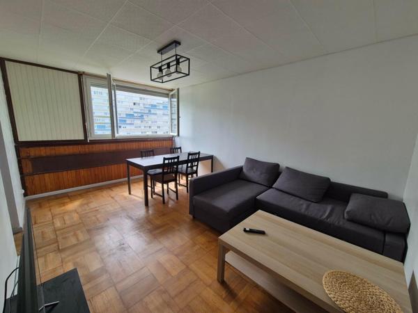 Appartement à SAINT-ETIENNE, 42100 - 4 pièces 75m²