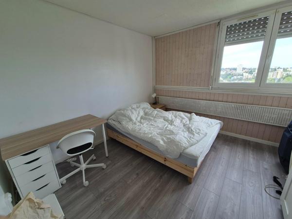 Appartement à SAINT-ETIENNE, 42100 - 4 pièces 75m²