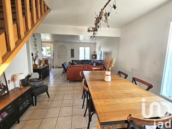 Maison à vendre 6 pièces 115 m² Arnières-sur-Iton