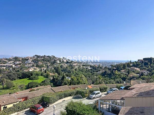Super Cannes - 2P - 48 m² - Vue mer - Terrasse - Piscine - Parking - Potentiel 3P