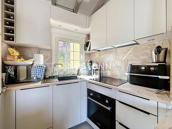 Super Cannes - 2P - 48 m² - Vue mer - Terrasse - Piscine - Parking - Potentiel 3P