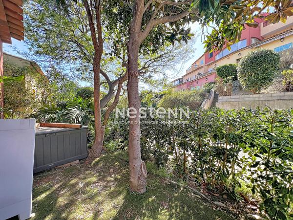 Super Cannes - 2P - 48 m² - Vue mer - Terrasse - Piscine - Parking - Potentiel 3P