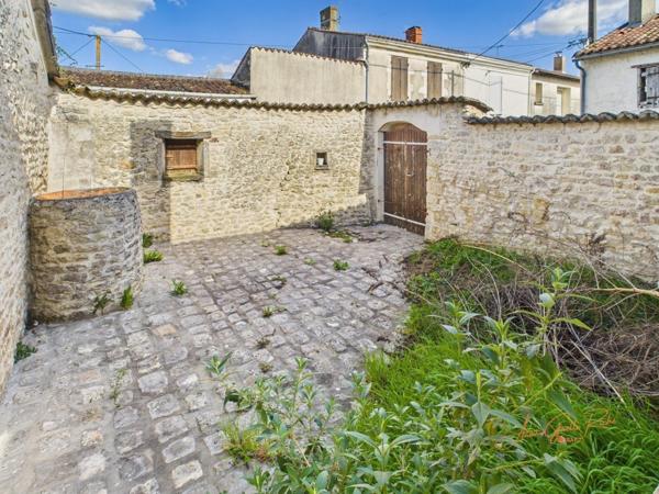 Maison 8 pièces à réaménager