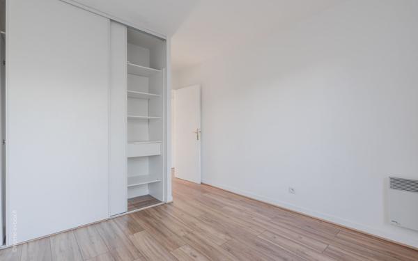 Appartement à vendre    4 pièces • 75,16 m2 Montévrain