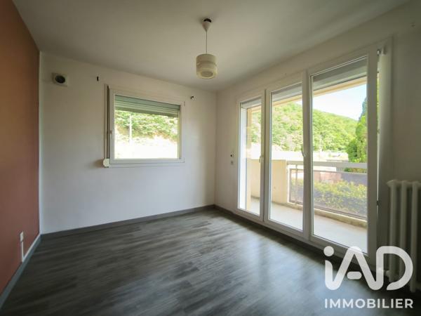 Location maison 5 pièces 116 m² Bogny-sur-Meuse
