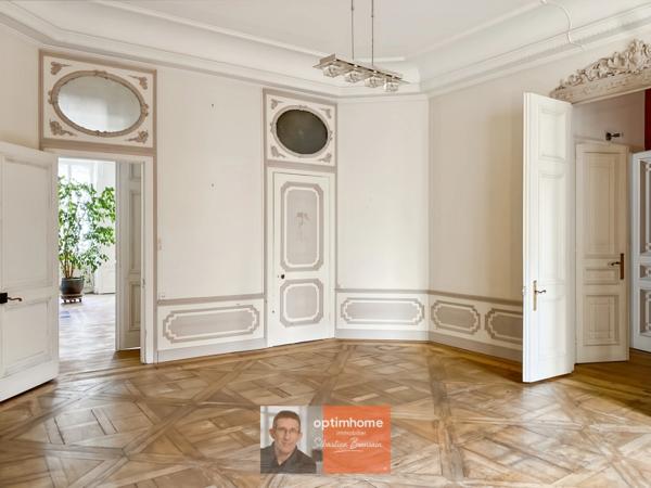 Appartement de caractère – 6 pièces – 160 m² – Centre-ville de Lons-le-Saunier