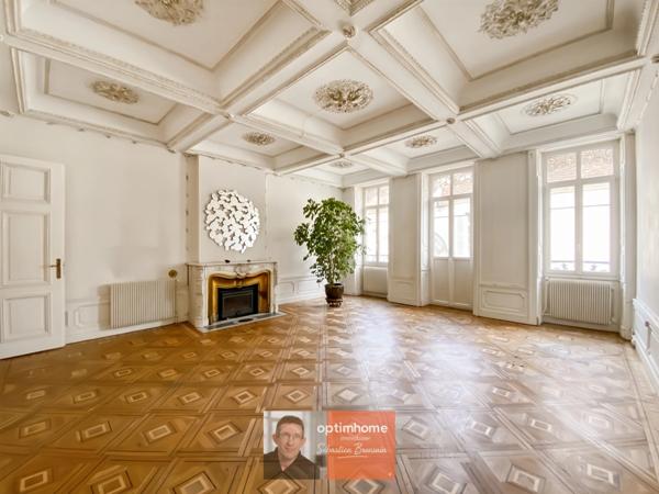 Appartement de caractère – 6 pièces – 160 m² – Centre-ville de Lons-le-Saunier