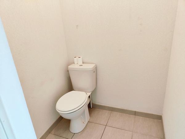 T3 récent.Ascenseur.2 parkings. DPE C. 107 €/mois