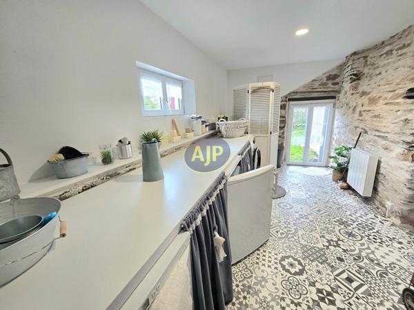 Vente maison Guemene Penfao : 261 800 € - AJP By Marie