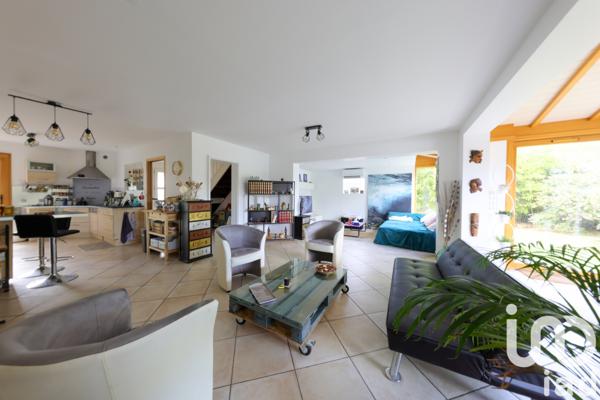 Maison à vendre 7 pièces 178 m² Carquefou