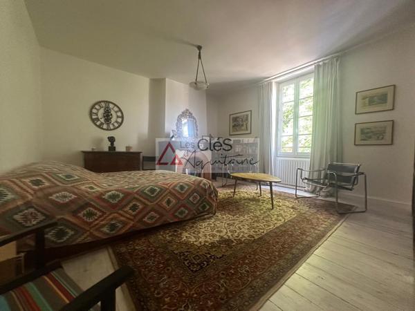 Maison 7 pièce(s) 3 chambre(s) 185 m²