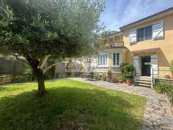 Maison 7 pièce(s) 3 chambre(s) 185 m²