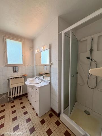 Maison 4 pièce(s)