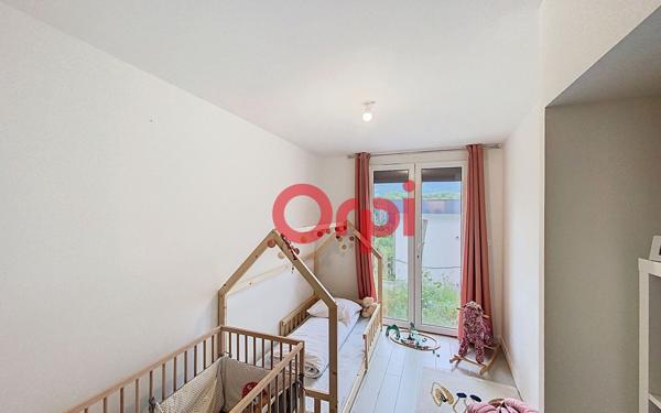 Appartement à louer    4 pièces • 94,09 m2 Feigères