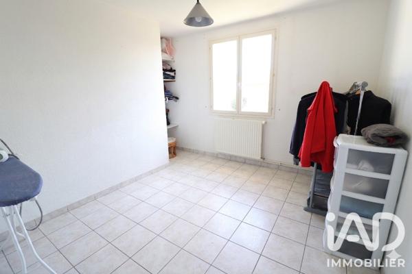 Immeuble à vendre 220 m² Pont-du-Château