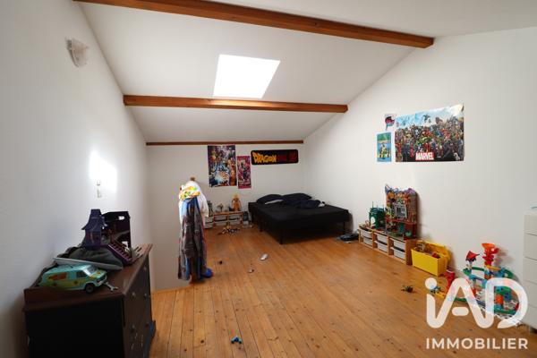 Immeuble à vendre 220 m² Pont-du-Château