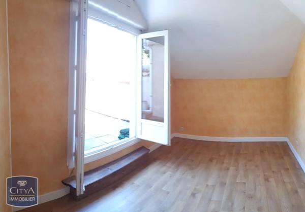 Appartement à louer 4 pièces 71.3m²