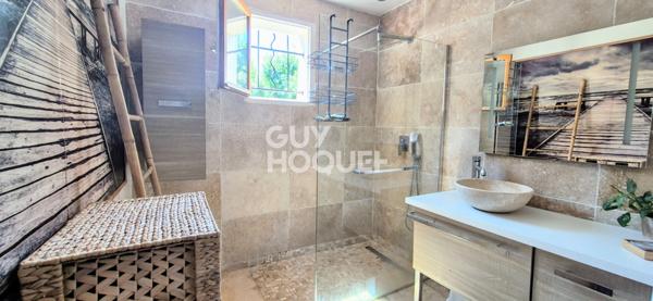 Bouc Bel Air grande maison familiale de 154 m2 sur terrain de 1.216 m2 avec piscine, chalet de 40 m2