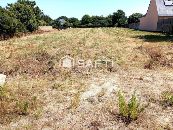 Terrain constructible et viabilisé 357m² proche RIA