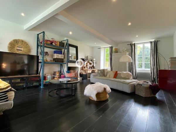 Maison à vendre    6 pièces •  Sainte-Soulle