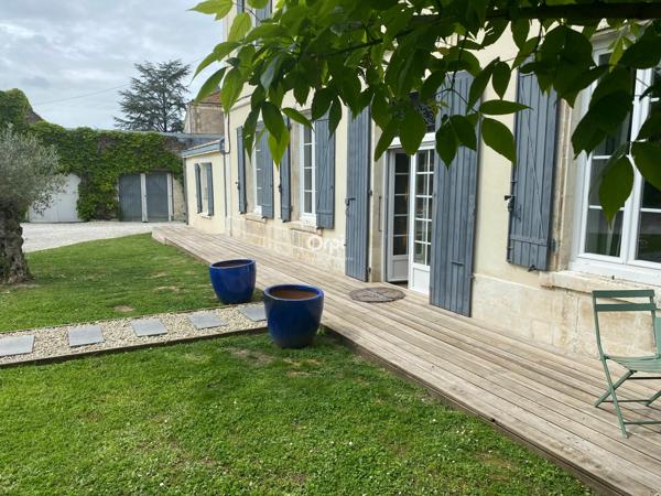 Maison à vendre    6 pièces •  Sainte-Soulle