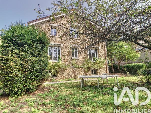 Location maison 6 pièces 135 m² Villeneuve-le-Roi