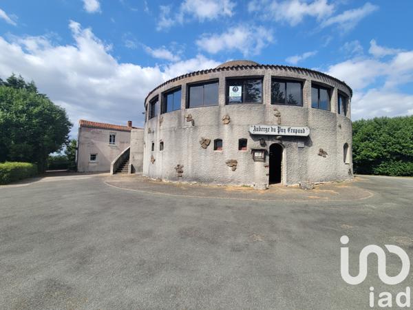 Maison à vendre 10 pièces 450 m² Pouzauges