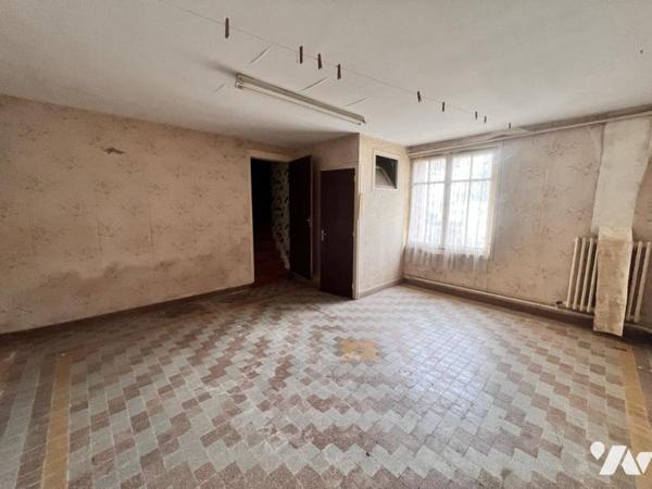 Maison de pays 5 pièces 106 m² NOYERS SUR CHER.