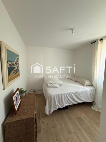 GRAND  APPARTEMENT T4 REFAIT A NEUF