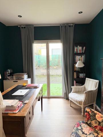 Maison à VALSERHONE, 01200 - 7 pièces 189m²