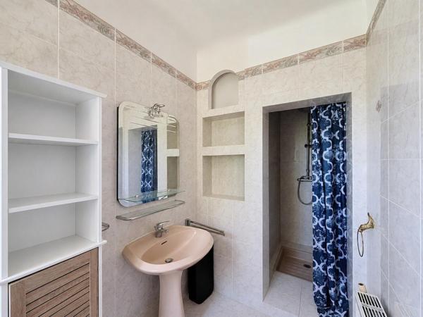 A vendre/ Maison de 144m² avec piscine.