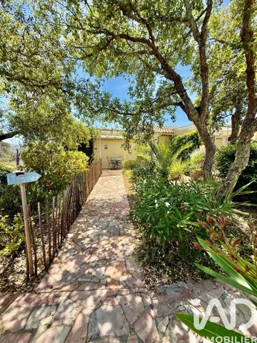 Maison à vendre 10 pièces 247 m² Vidauban