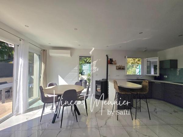 Maison 4 ch / Piscine / Garage / Centre Miribel