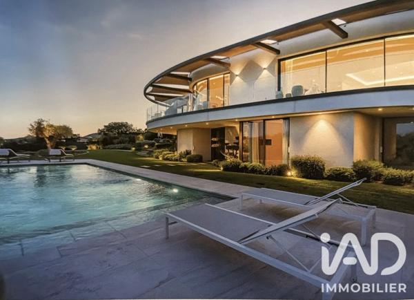 Maison à vendre 8 pièces 410 m² La Croix-Valmer
