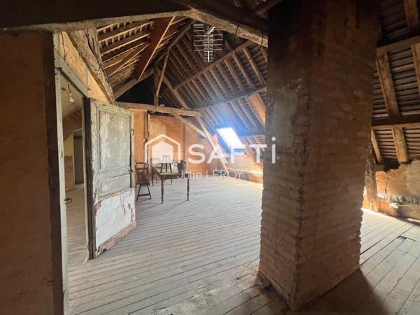 Maison de bourg - 84m2 / Secteur Coulans-sur-gée