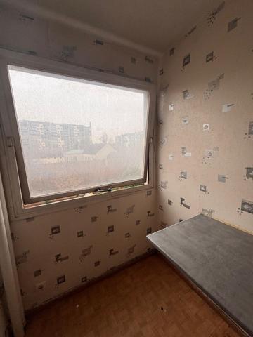 Appartement Fresnes 1 pièce 30.01 m2