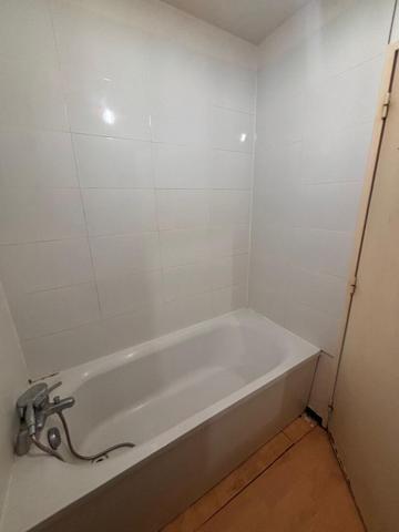 Appartement Fresnes 1 pièce 30.01 m2