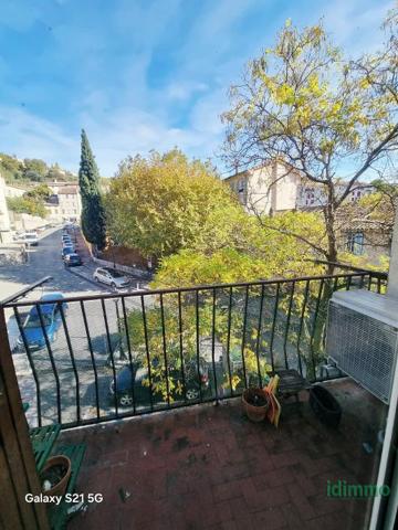 Affaire Draguignan maison de ville F7 composé de 2 F4 2 garages 2 celliers 280000€ crn2391 Draguignan (83300)