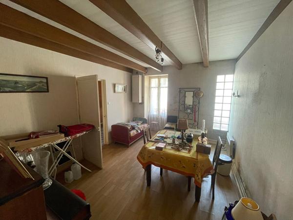 EN EXCLUSIVITÉ MAISON FAMILIALE D'ENVIRONS 90 m²