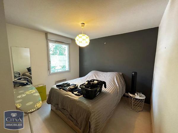 Appartement à louer 2 pièces 51.94m² Mont-de-Marsan (40000)