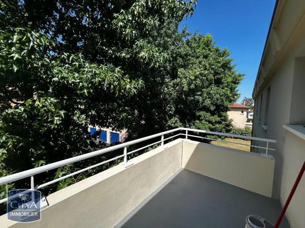 Appartement à louer 2 pièces 51.94m² Mont-de-Marsan (40000)