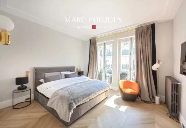 Paris 8 – Triangle d’Or – Appartement refait à neuf