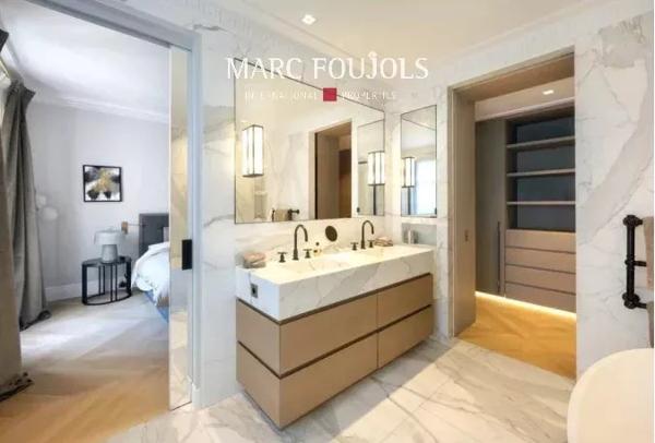 Paris 8 – Triangle d’Or – Appartement refait à neuf