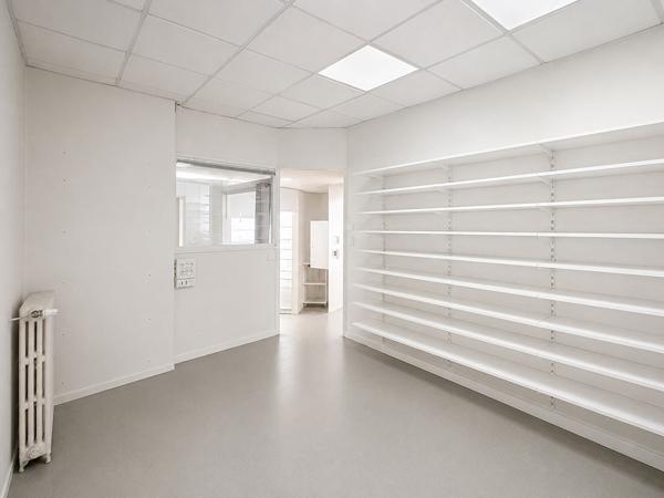 Centre ville de Laval Local commercial 130 M² , Laval Centre ville de Laval Local commercial 130 M² , Laval