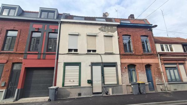 Roubaix fresnoy - large 1930 avec 4chs+mezzanine et terrasse.