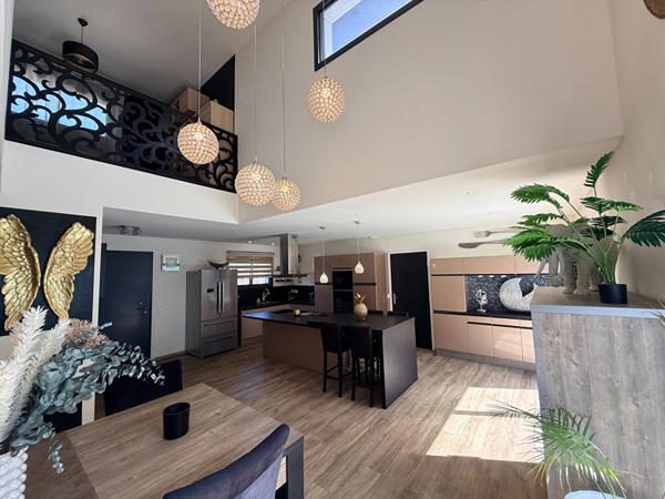 Maison récente 5 pièces avec piscine à vendre à Tarnos